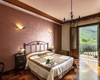 Alba Marina B&B - Castelluzzo - Schlafzimmer