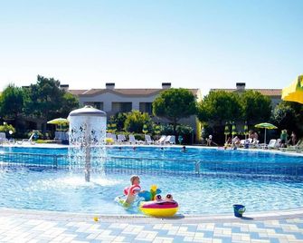 Vacation resort Marco Polo terraced house Trilo C7 for 7 persons - Bibione