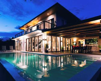 Mango Tree Siargao - General Luna - Pool