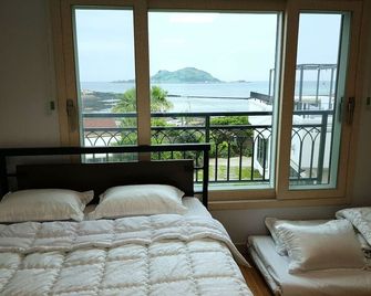 Jangsugot Pension - Jeju City