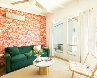 The Wesley by AvantStay - Palm Springs