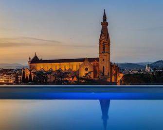 Plaza Hotel Lucchesi - Florence - Pool