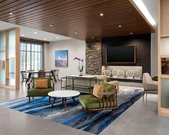 Fairfield by Marriott Inn & Suites Victorville - Mountain View Acres - Lounge