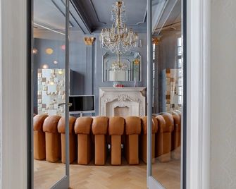 Hotel De Witte Lelie -Small Luxury Hotels of the World - Amberes - Edificio