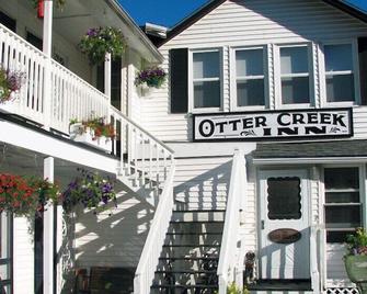 Otter Creek Inn - Mount Desert