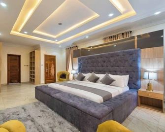 The Breeze Apartment - Lagos - Bedroom