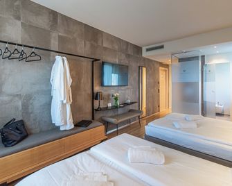 Ile Hotel - Peschiera del Garda - Soverom