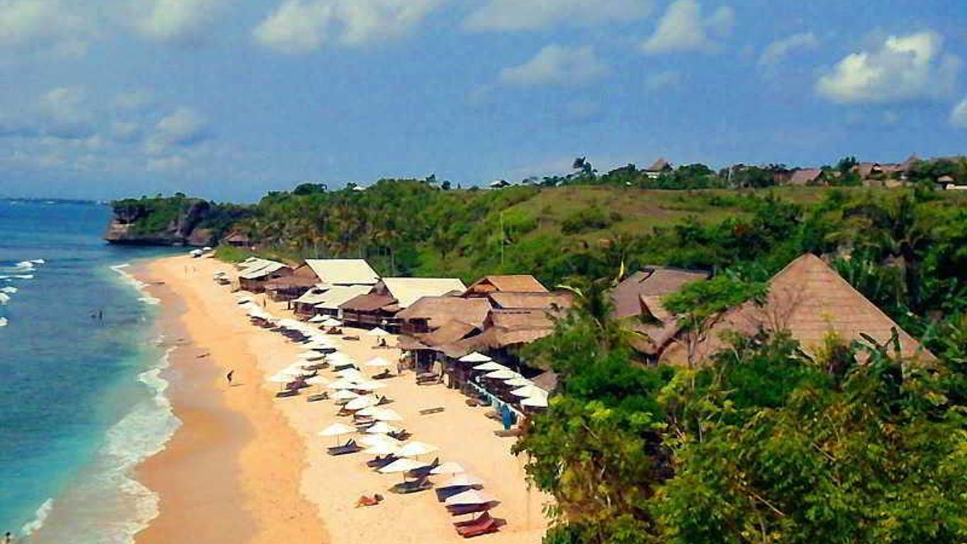 Jimbaran Balangan Beachfront Rooms