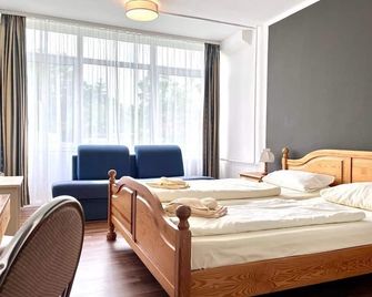 Landhotel Harz - Bad Suderode - Bedroom