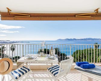 On la Croisette fabulous sea view 1 bed - Cannes - Balkong