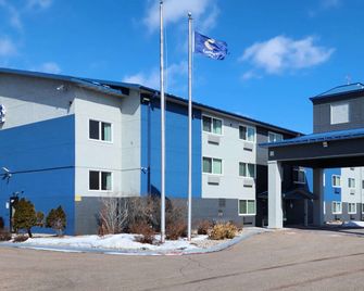 Comfort Inn & Suites Shakopee Downtown Area - Shakopee - Gebäude
