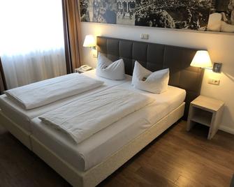 Hotel Residence Kg - Bad Segeberg - Schlafzimmer