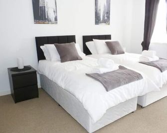 8 Cathedral Street - Dunkeld - Schlafzimmer