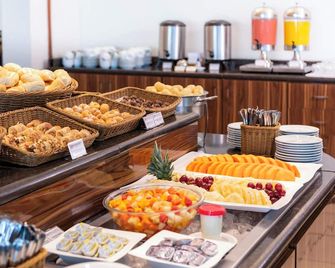 Monreale Plus Guarulhos International Airport - Guarulhos - Buffet