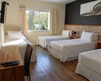 Nova Posada - Colonia del Sacramento - Kamar Tidur