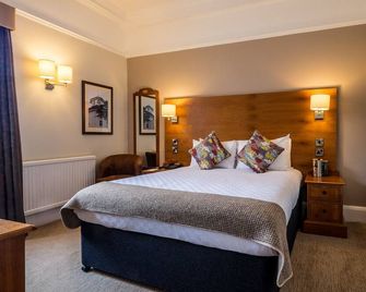 Red Lion Hotel - Radlett - Bedroom