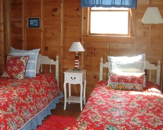 Picturesque Cottage in Pretty Marsh. - Mount Desert - Bedroom