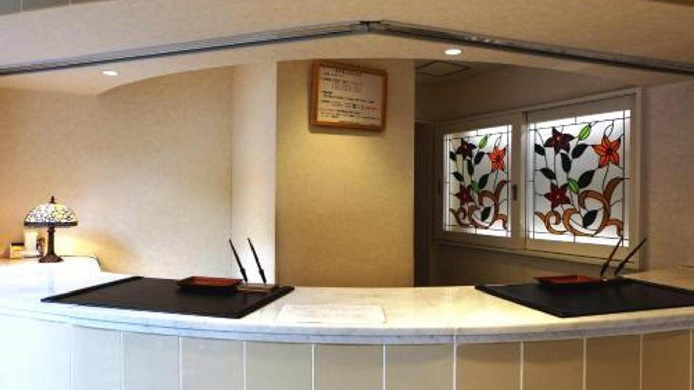 Hotel Shimbashi Sambankan
