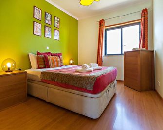 Formosa View - Faro - Schlafzimmer