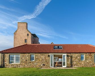 Your very own 5 star Scottish Castle - Your very own home from home - North Berwick - Budova