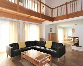 Holiday Home Linnehan by Interhome - Fügen - Living room