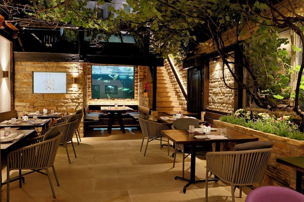 زور فاينشتيجه - شتوتغارت - مطعم