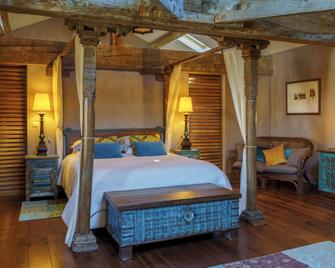 Chambres D'hotes Domaine De Ginouilhac - Le Taillan-Médoc - Bedroom