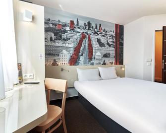 B&b Hotel Warszawa-Okecie - Warsaw - Bedroom