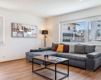 Apartments Winder - لوستيناو - غرفة معيشة