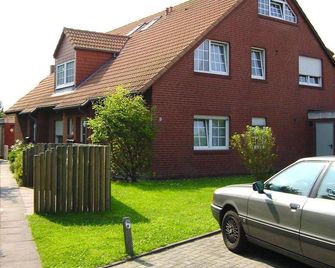 Ferienwohnung Buescher - Norddeich - Gebäude