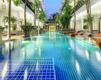 Golden Temple Retreat - Siem Reap - Piscina