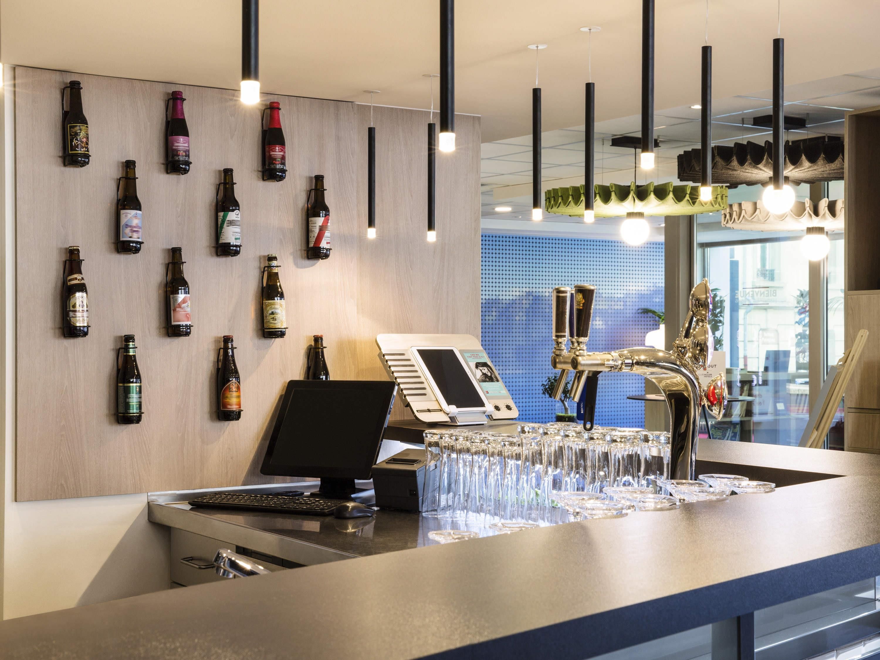 ibis Lausanne Centre - לוזאן - בר
