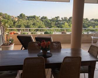 Luxurious 3 bedroom Holiday Apartment located in Altea, Costa Blanca, Spain - Altea - Balcón