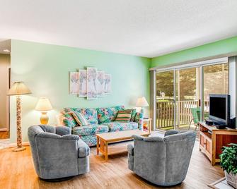 Sea Colony --- 16004 Bayberry Court - Bethany Beach - Living room