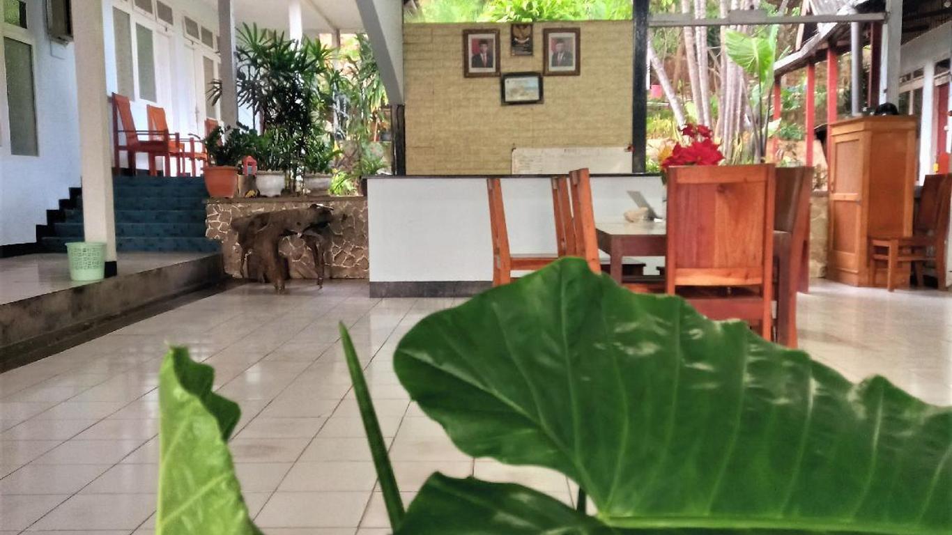 Hotel Bajo