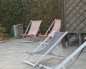 B&B Casa Vacanze La Mimosa Alghero - Porto Conte - Innenhof