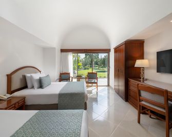 Jaz Pyramids Resort - El Cairo