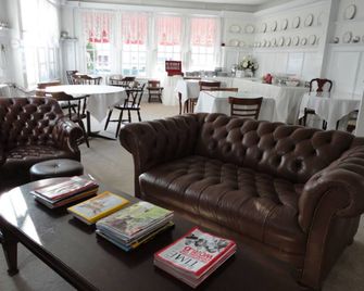 Plymouth Inn - Ocean City - Lounge