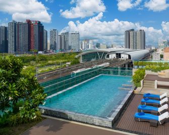 Mercure Bangkok Makkasan - Bangkok - Pool
