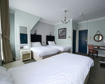 White Hart, Newmarket by Marston's Inns - Newmarket - Ložnice