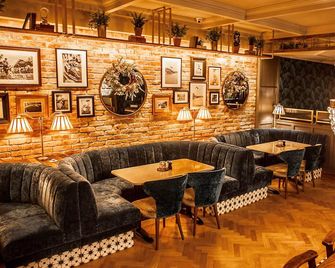 The Ashe Hotel - Tralee