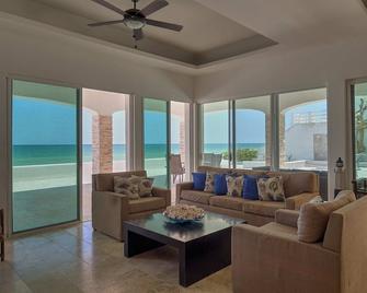 Casa Mega - Yucatan Home Rentals - Chicxulub Puerto