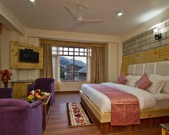 Hotel Hayer Regency - Manali - Спальня