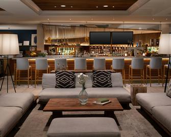 جراند كايمان ماريوت بيتش ريزورت - جورج تاون - بار