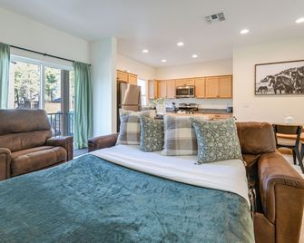 2 Mi to Dtwn Flagstaff Home with Balcony! - Flagstaff