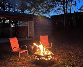 Cozy Mid-Century - McComb