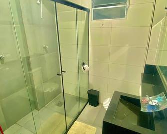 Pé na areia canto do forte II - Praia Grande