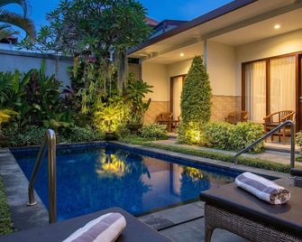Cening Ayu Sanur - Denpasar - Pool