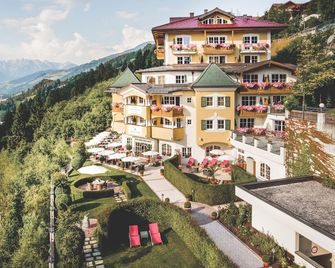 Hotel Alpenschlössl - Sankt Johann im Pongau - Bygning