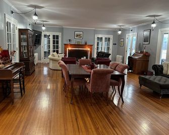 37 Oak Ridge House - Wellsboro